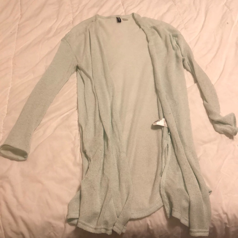Long summer/spring cardigan.